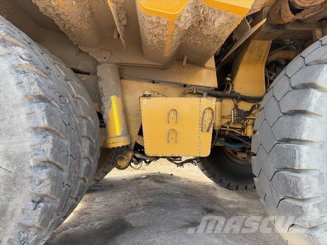 CAT 789C Wozidła przegubowe