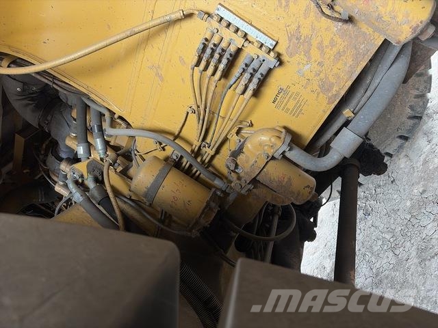 CAT 789C Wozidła przegubowe