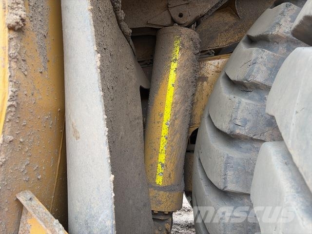 CAT 789C Wozidła przegubowe