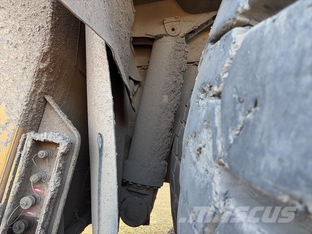 CAT 789C Articulated Haulers