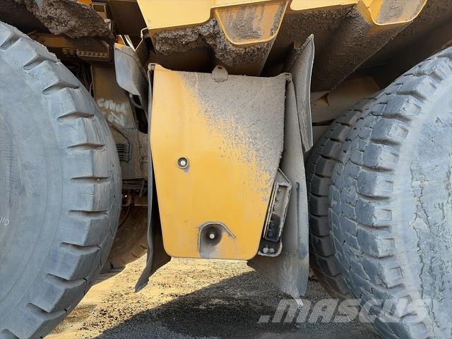 CAT 789C Articulated Haulers