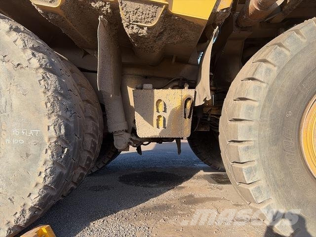 CAT 789C Articulated Haulers