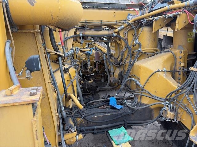 CAT 789D Wozidła przegubowe