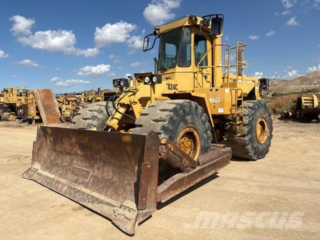 CAT 824C buldozere pe roti