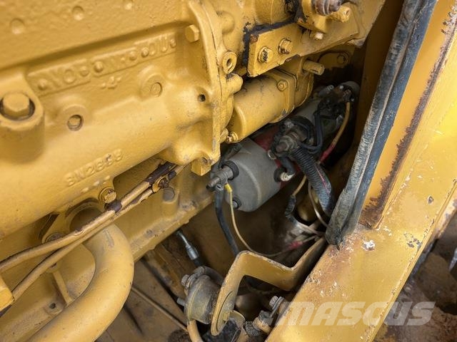 CAT 825C Zemin sıkıştırma makineleri