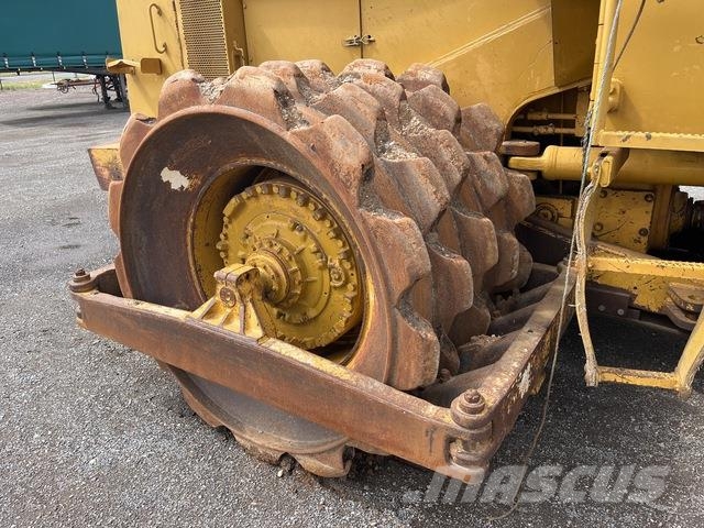 CAT 825C Zemin sıkıştırma makineleri