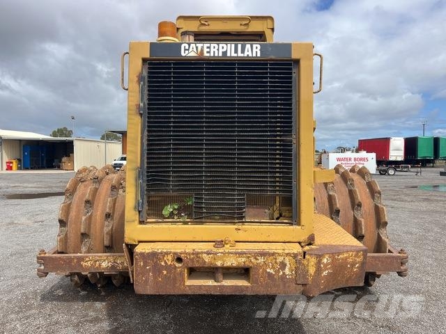 CAT 825C Zemin sıkıştırma makineleri