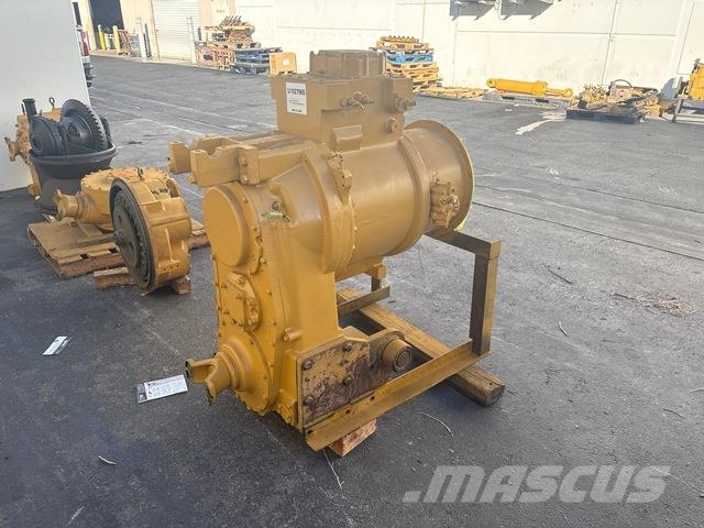 CAT 826G Gearboxes