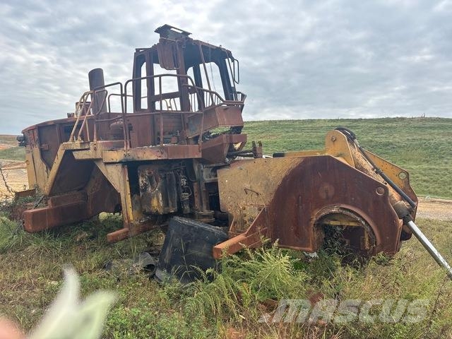 CAT 836G Soil compactors