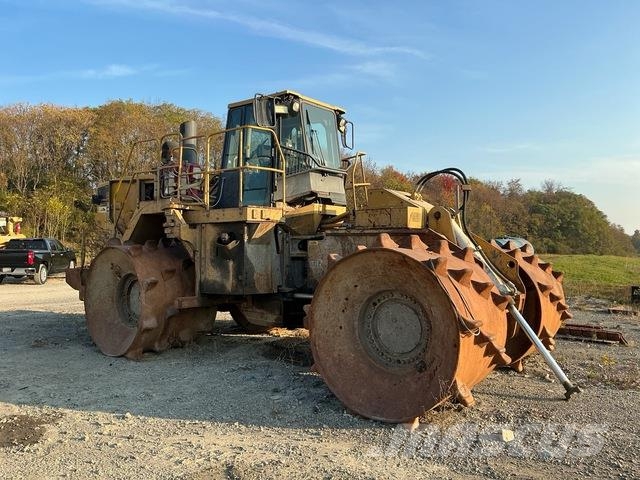 CAT 836G Pinnasetihendajad