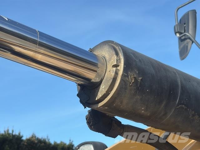 CAT 924K Wielladers