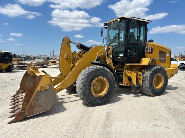 CAT 930M Utovarivači na točkove