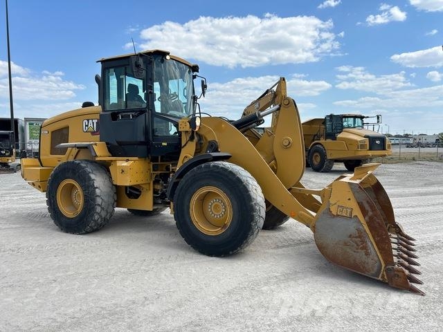 CAT 930M Utovarivači na točkove
