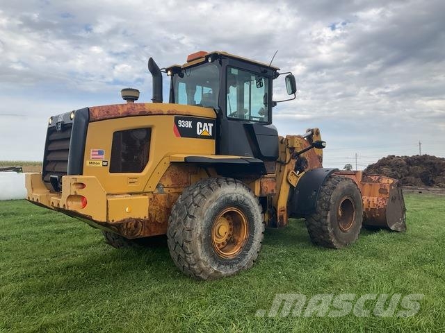 CAT 938K Iekrāvēji uz riteņiem