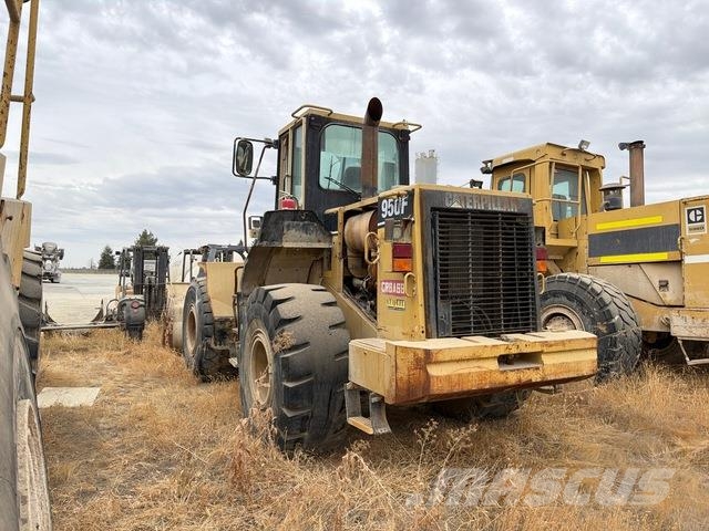 CAT 950F Фронтальные погрузчики