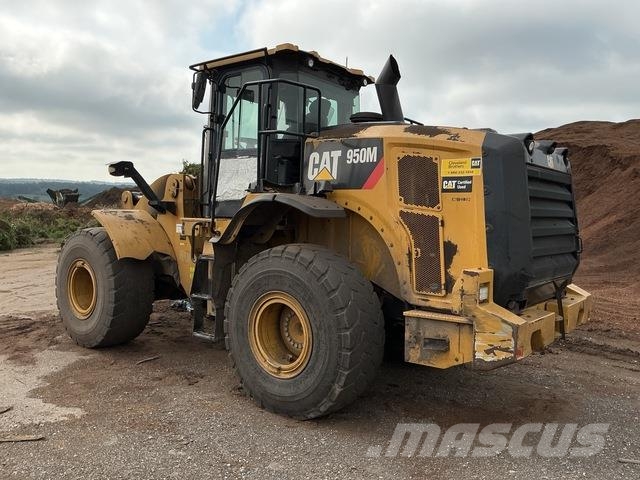 CAT 950M Kolesové nakladače