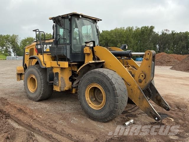 CAT 950M Kolesové nakladače