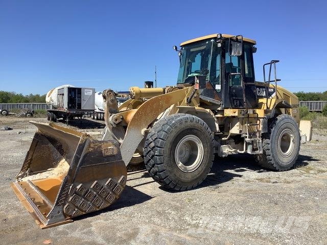 CAT 962H Gumikerekes homlokrakodók