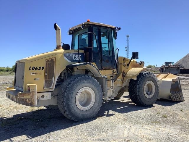 CAT 962H Gumikerekes homlokrakodók