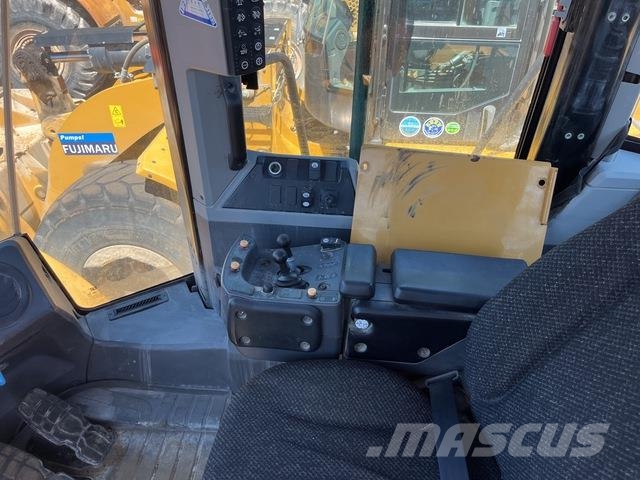 CAT 966M Wheel loaders