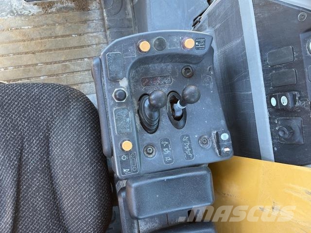 CAT 966M Wheel loaders