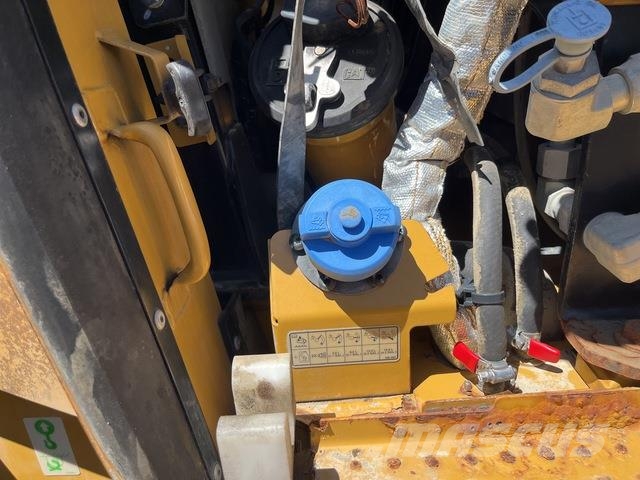 CAT 966M Wheel loaders