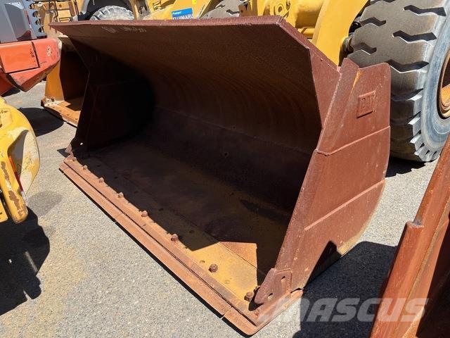 CAT 966M Wheel loaders
