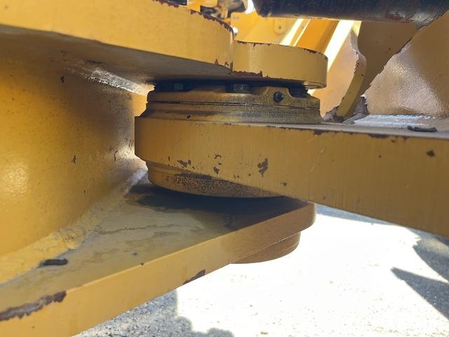 CAT 966M Wheel loaders