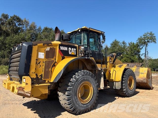 CAT 966M Carregadeiras de rodas
