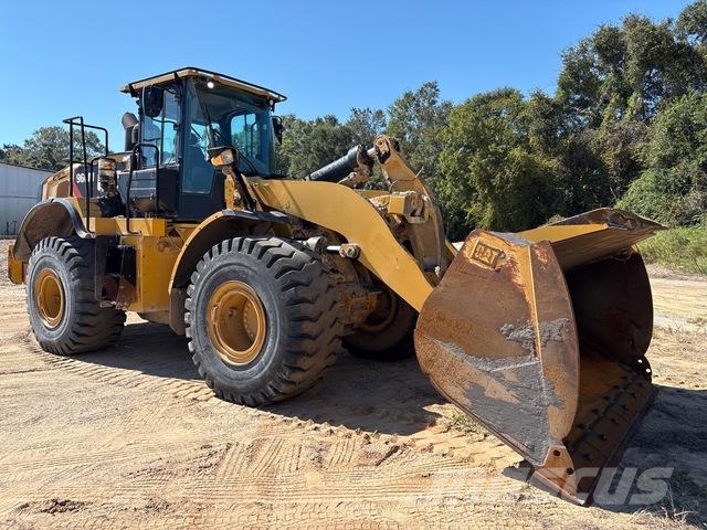 CAT 966M Carregadeiras de rodas