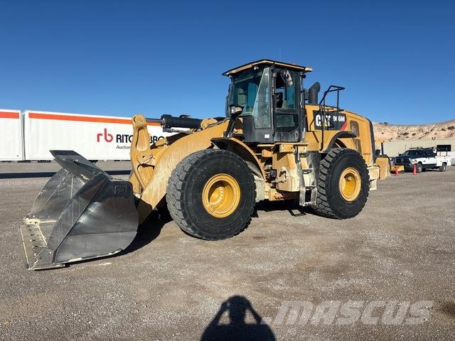 CAT 966M Kolesni nakladalci