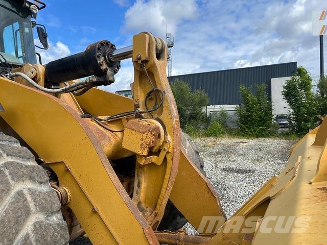 CAT 972M Ładowarki kołowe