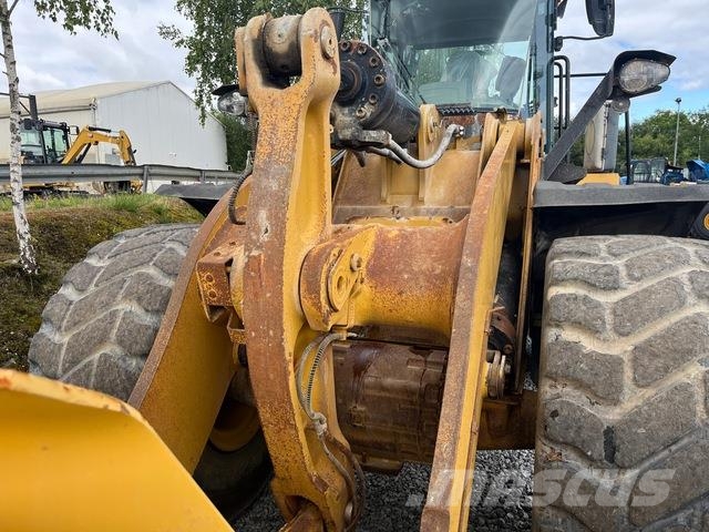 CAT 972M Ładowarki kołowe