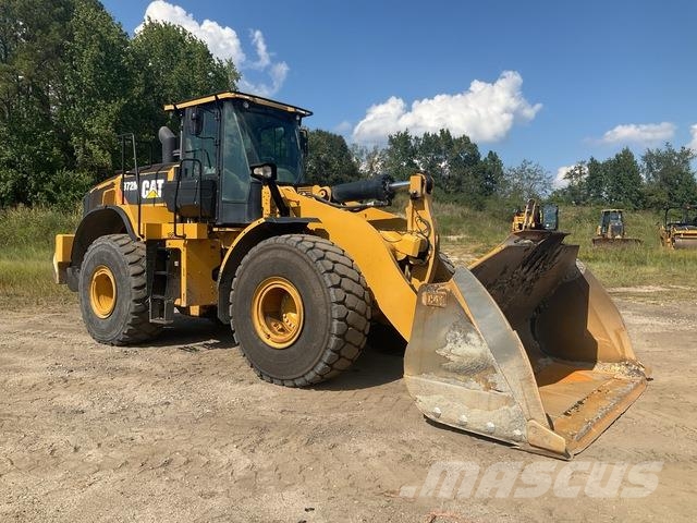 CAT 972M Kolesni nakladalci