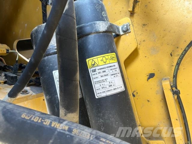 CAT 972M XE Ładowarki kołowe