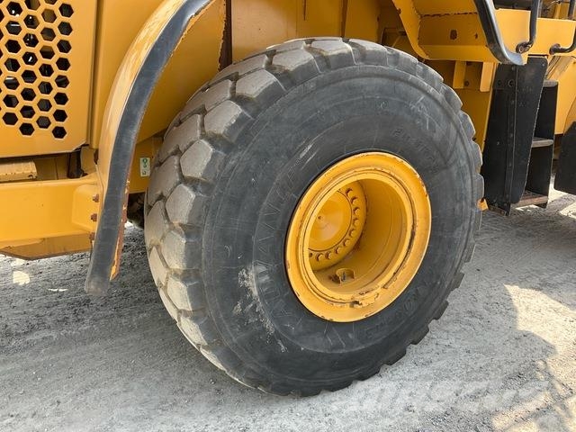CAT 972M XE Φορτωτές με λάστιχα (Τροχοφόροι)