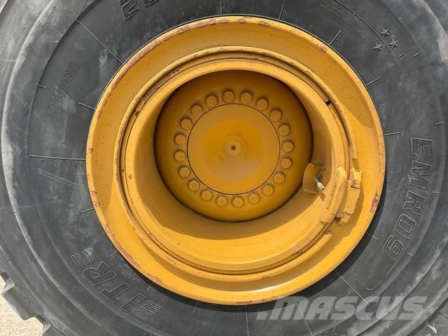 CAT 972M XE Φορτωτές με λάστιχα (Τροχοφόροι)