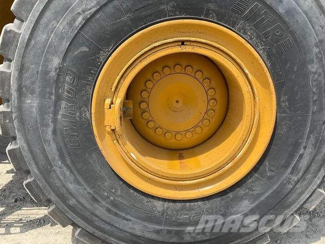 CAT 972M XE Φορτωτές με λάστιχα (Τροχοφόροι)