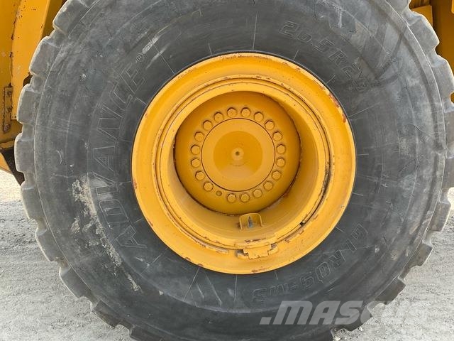 CAT 972M XE Φορτωτές με λάστιχα (Τροχοφόροι)