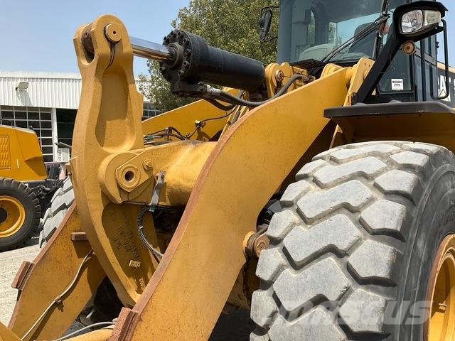 CAT 972M XE Φορτωτές με λάστιχα (Τροχοφόροι)
