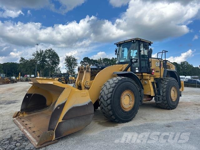 CAT 980 Iekrāvēji uz riteņiem