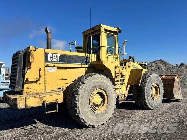 CAT 980C Gumikerekes homlokrakodók