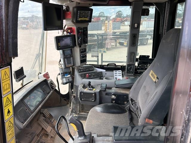 CAT 986K Wielladers