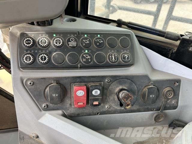 CAT 986K Wielladers