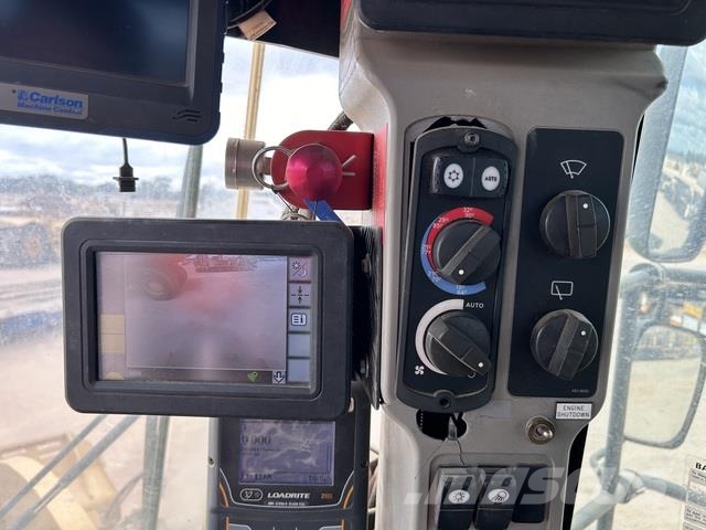 CAT 986K Wielladers