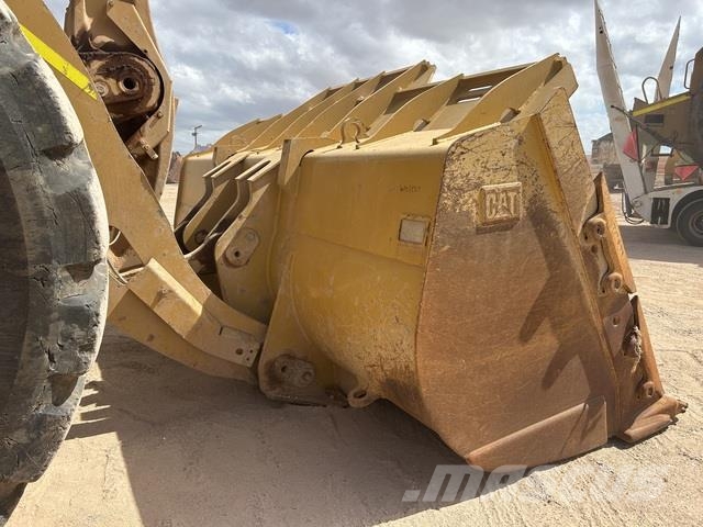 CAT 986K Wielladers