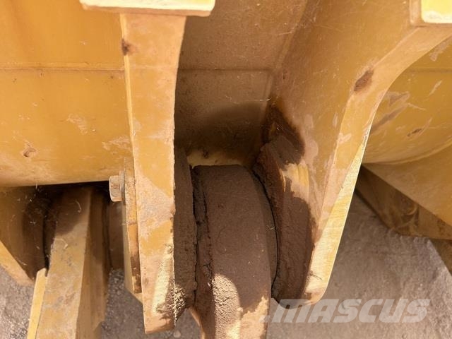 CAT 986K Wielladers