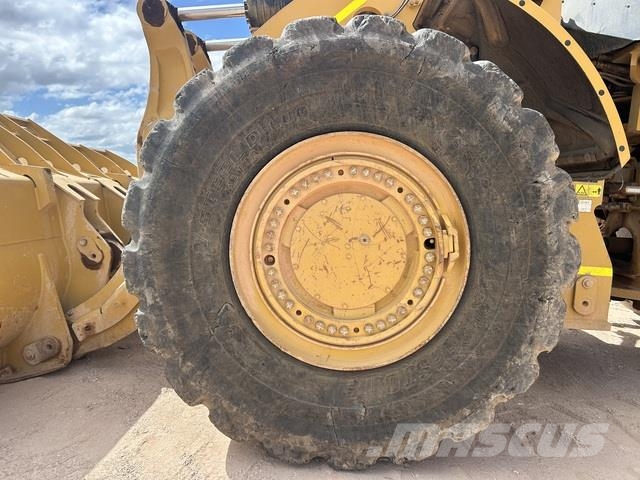 CAT 986K Wielladers