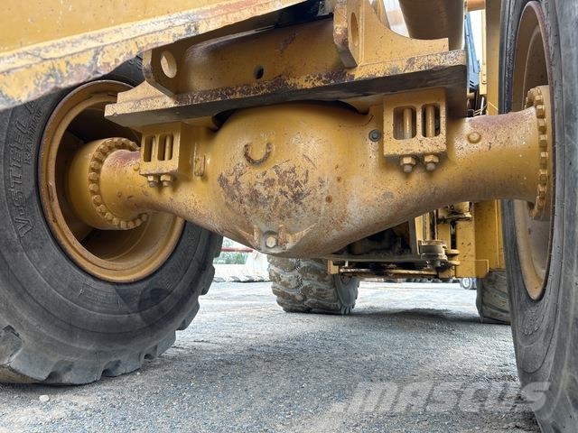 CAT 988G Φορτωτές με λάστιχα (Τροχοφόροι)
