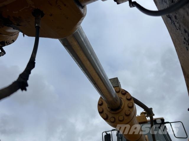 CAT 988G Φορτωτές με λάστιχα (Τροχοφόροι)